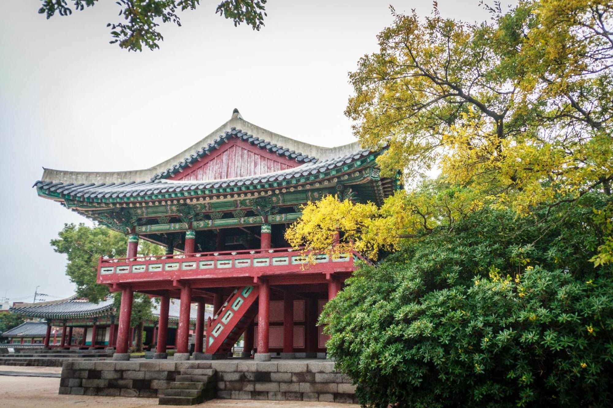 Отель Jeju Robero Экстерьер фото